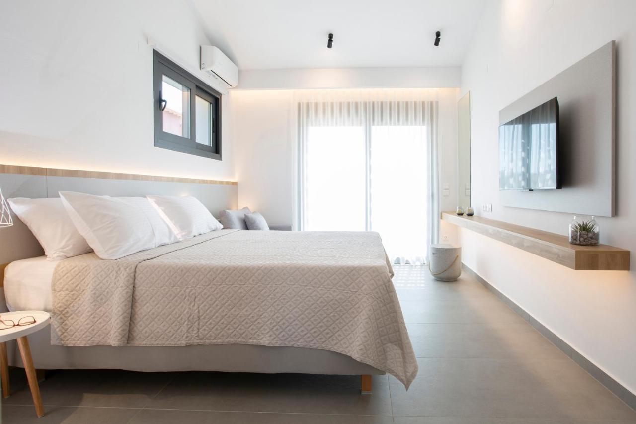 Elianthi Luxury Apartments Nikiana Exterior photo