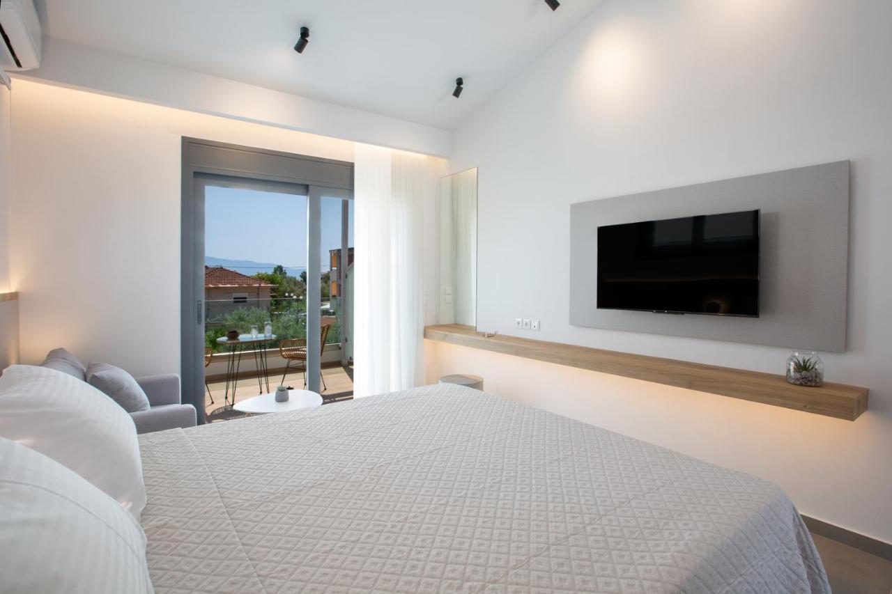 Elianthi Luxury Apartments Nikiana Exterior photo